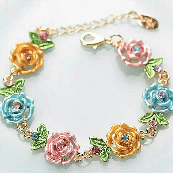 Jewelry - Rose Bracelet